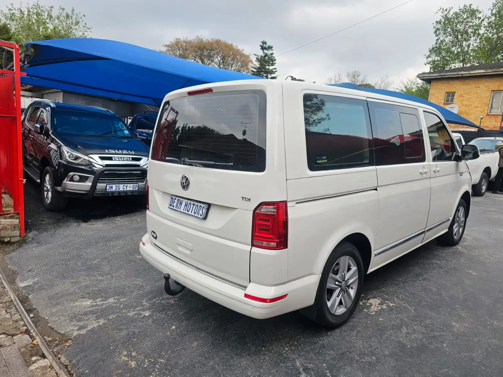 2019 Volkswagen Transporter Panel Van LWB Auto 2.0TDi - Image 9
