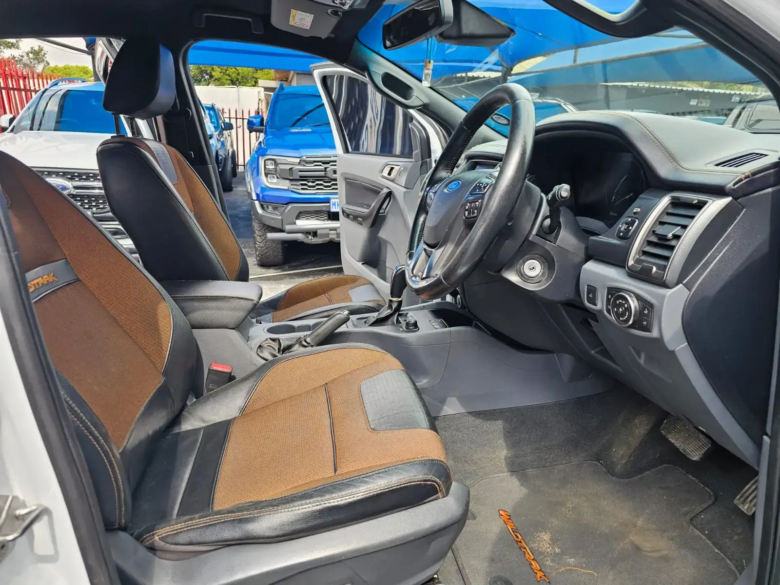 2017 Ford Ranger 3.2TDCi Double Cab 4x4 Wildtrak Auto - Image 14