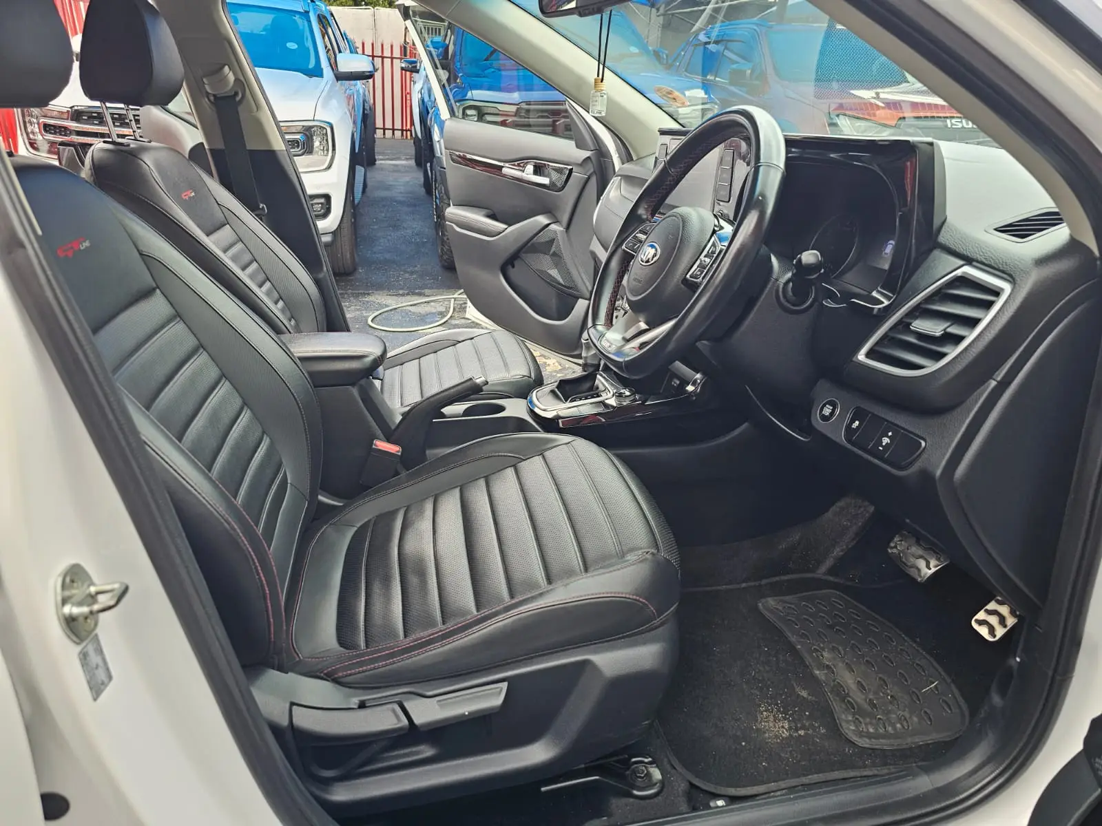 2020 kia seltos 1.4T-GDI GT Line - Image 15