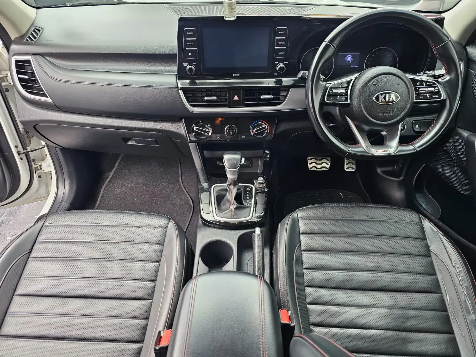 2020 kia seltos 1.4T-GDI GT Line - Image 16