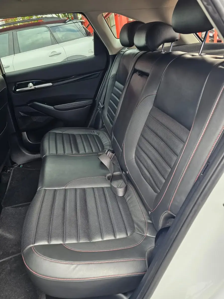 2020 kia seltos 1.4T-GDI GT Line - Image 12