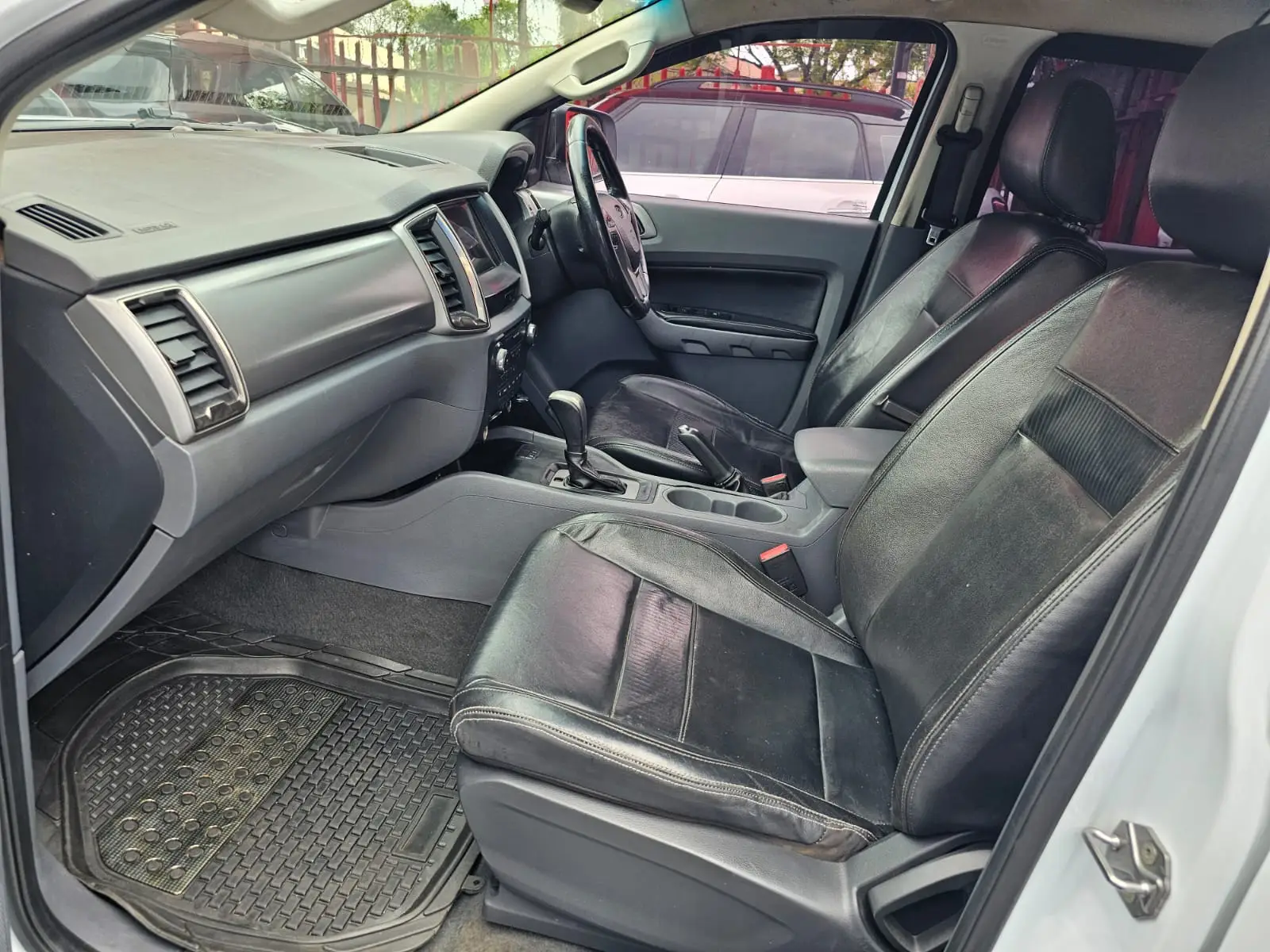 2017 Ford Ranger 2.2TDCi Hi-Rider XLT Auto - Image 10
