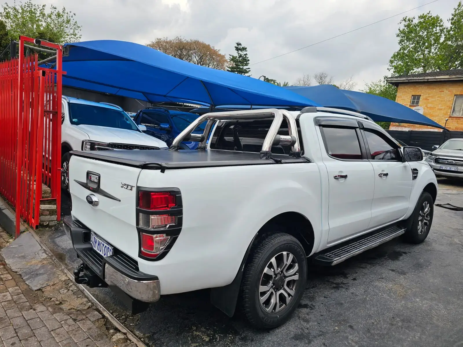 2017 Ford Ranger 2.2TDCi Hi-Rider XLT Auto - Image 10