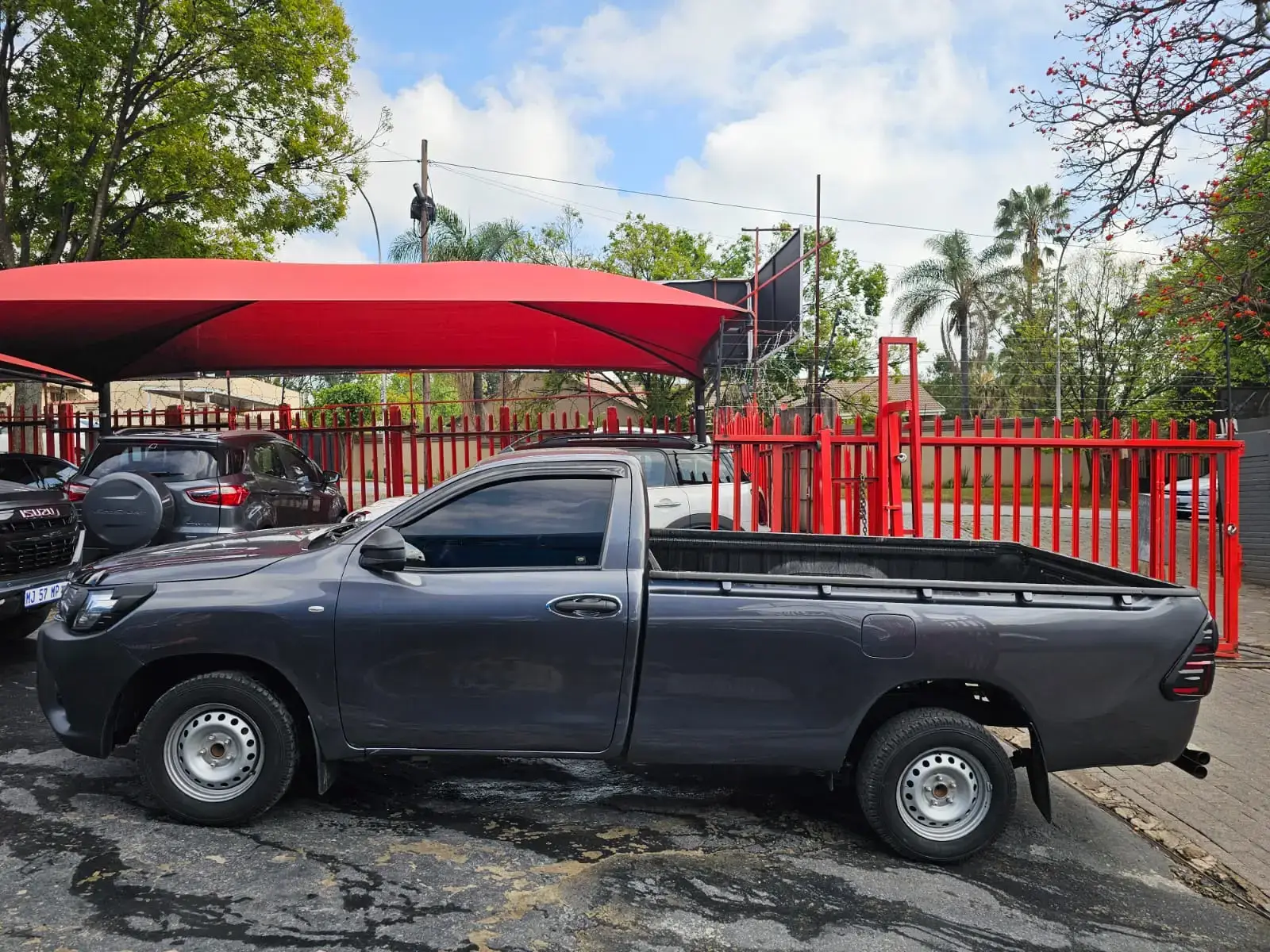 2019 Toyota Hilux 2.0 (Aircon) - Image 1