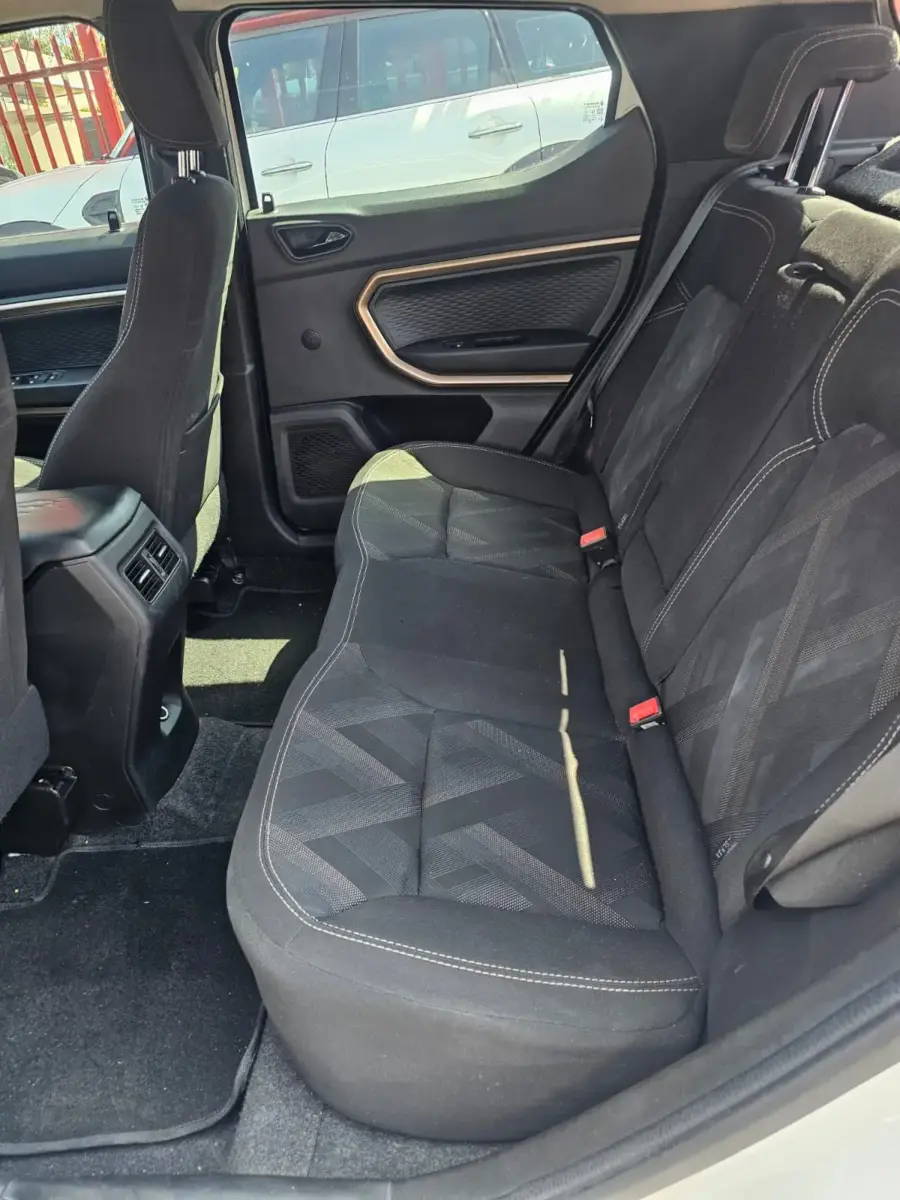 2022 Renault Kiger 1.0 Turbo Intens Auto - Image 14
