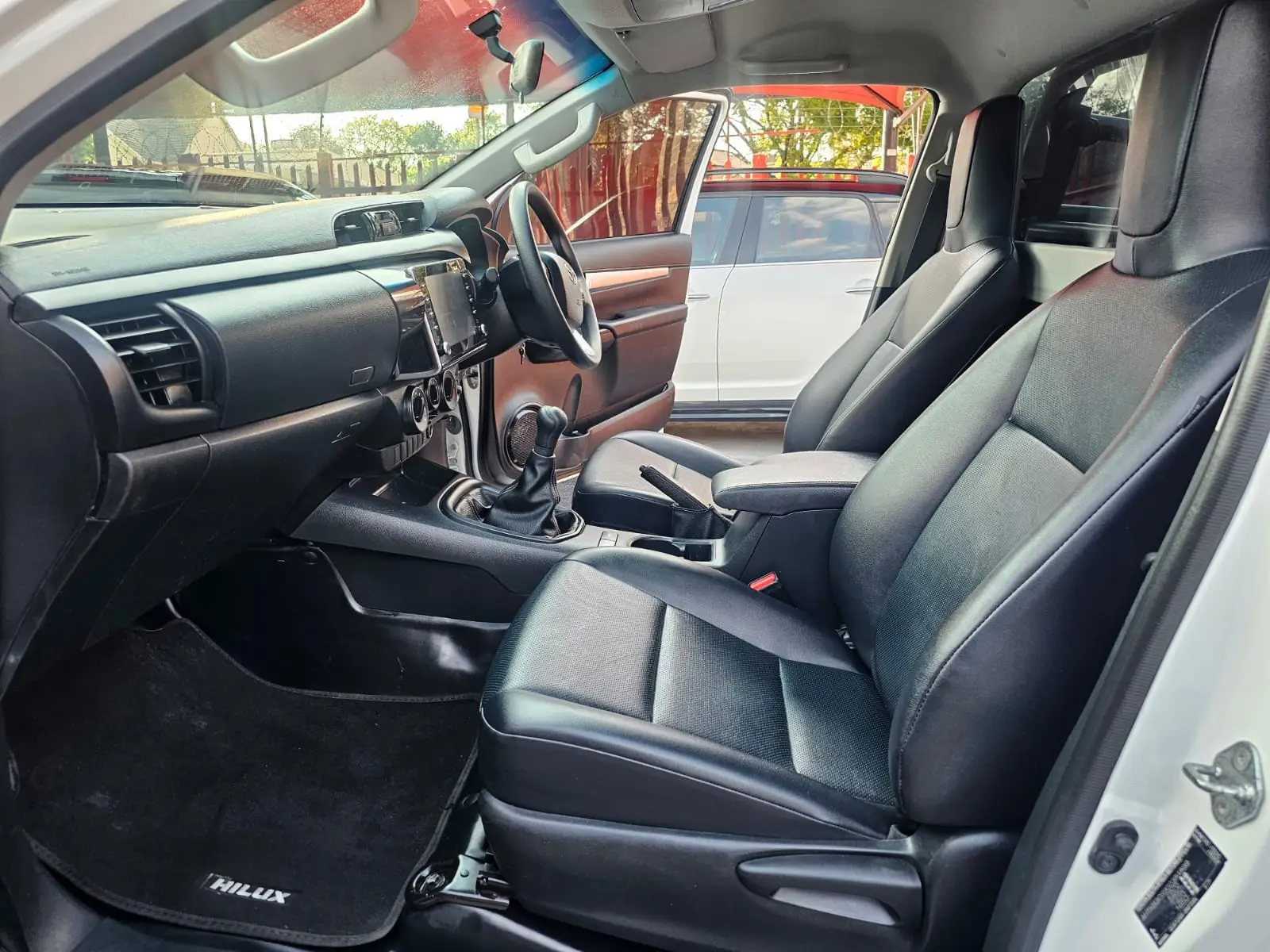 2026 Toyota Hilux 2.4GD-6 Single Cab 4x4 SR - Image 18
