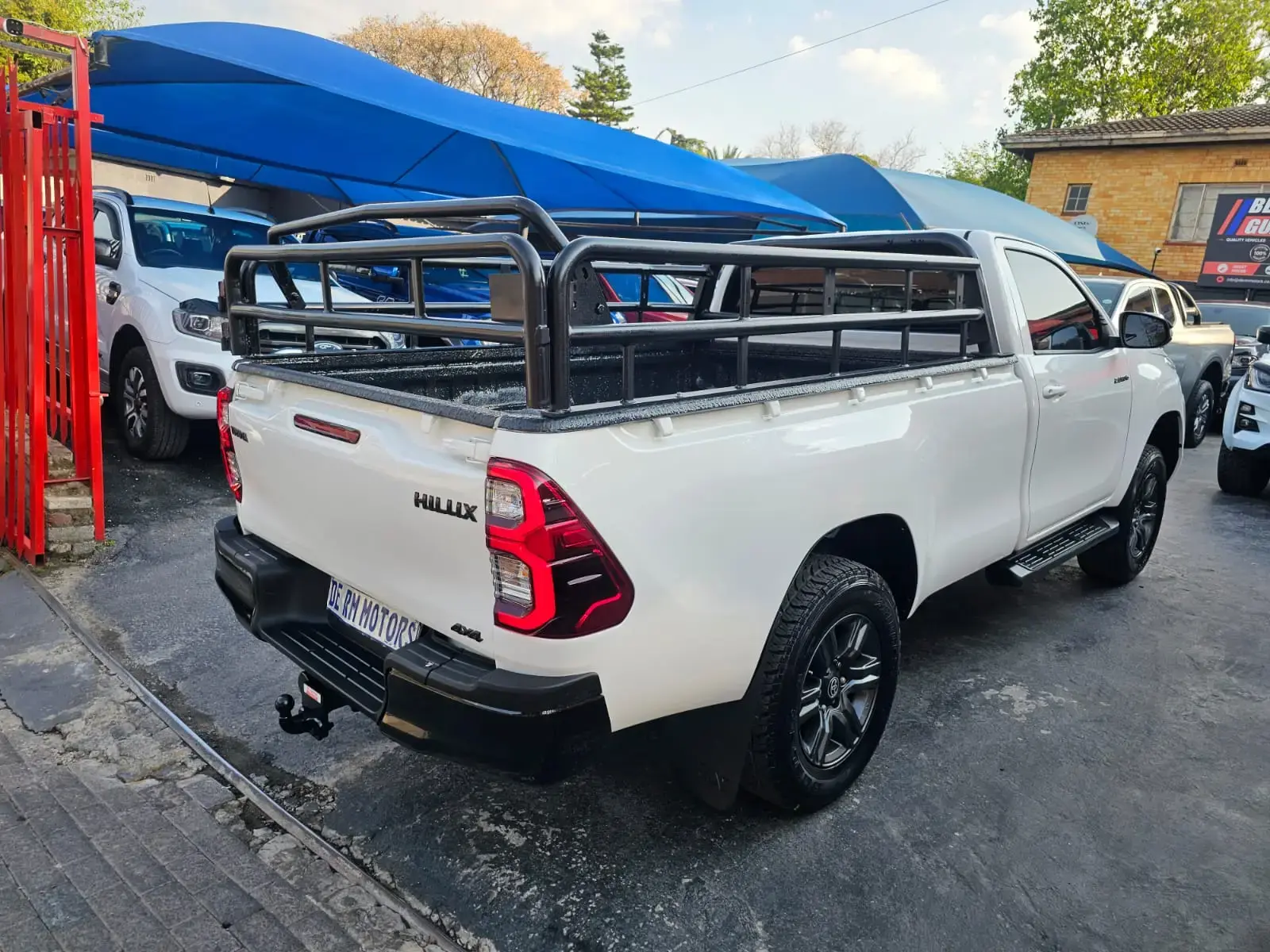 2026 Toyota Hilux 2.4GD-6 Single Cab 4x4 SR - Image 12