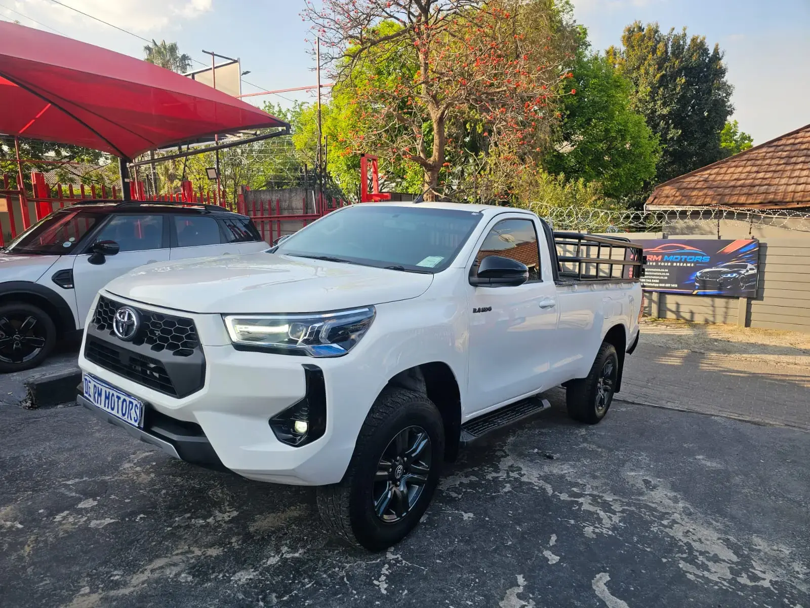 2026 Toyota Hilux 2.4GD-6 Single Cab 4x4 SR - Image 7