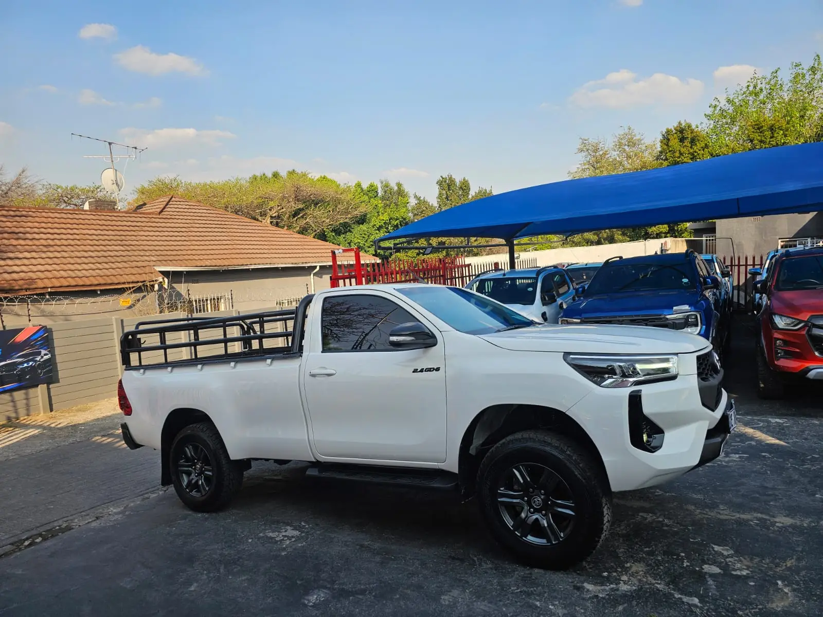 2026 Toyota Hilux 2.4GD-6 Single Cab 4x4 SR - Image 5