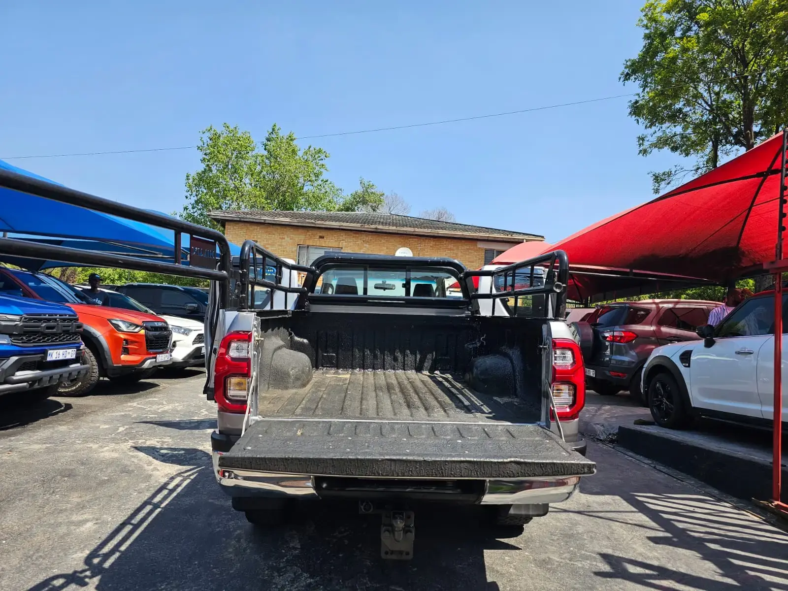 2020 Toyota Hilux 2.8GD-6 Xtra cab Raider - Image 16