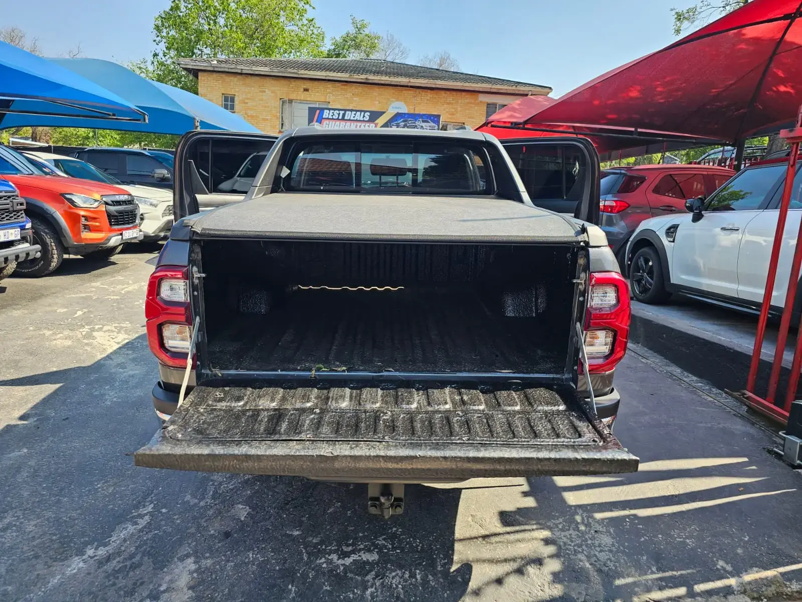 2022 Toyota Hilux 2.4GD-6 Double Cab Raider - Image 21