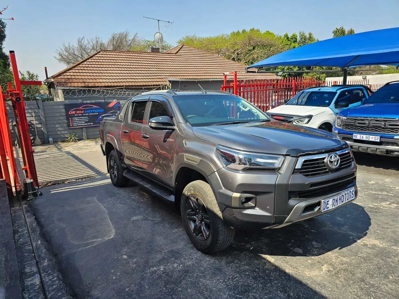 2022 Toyota Hilux 2.4GD-6 Double Cab Raider - Image 1