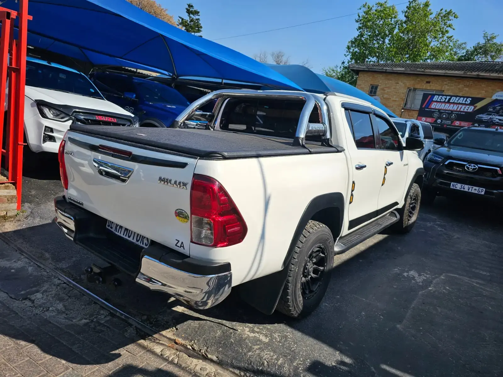 2016 Toyota Hilux 2.8GD-6 Double Cab Raider auto - Image 7