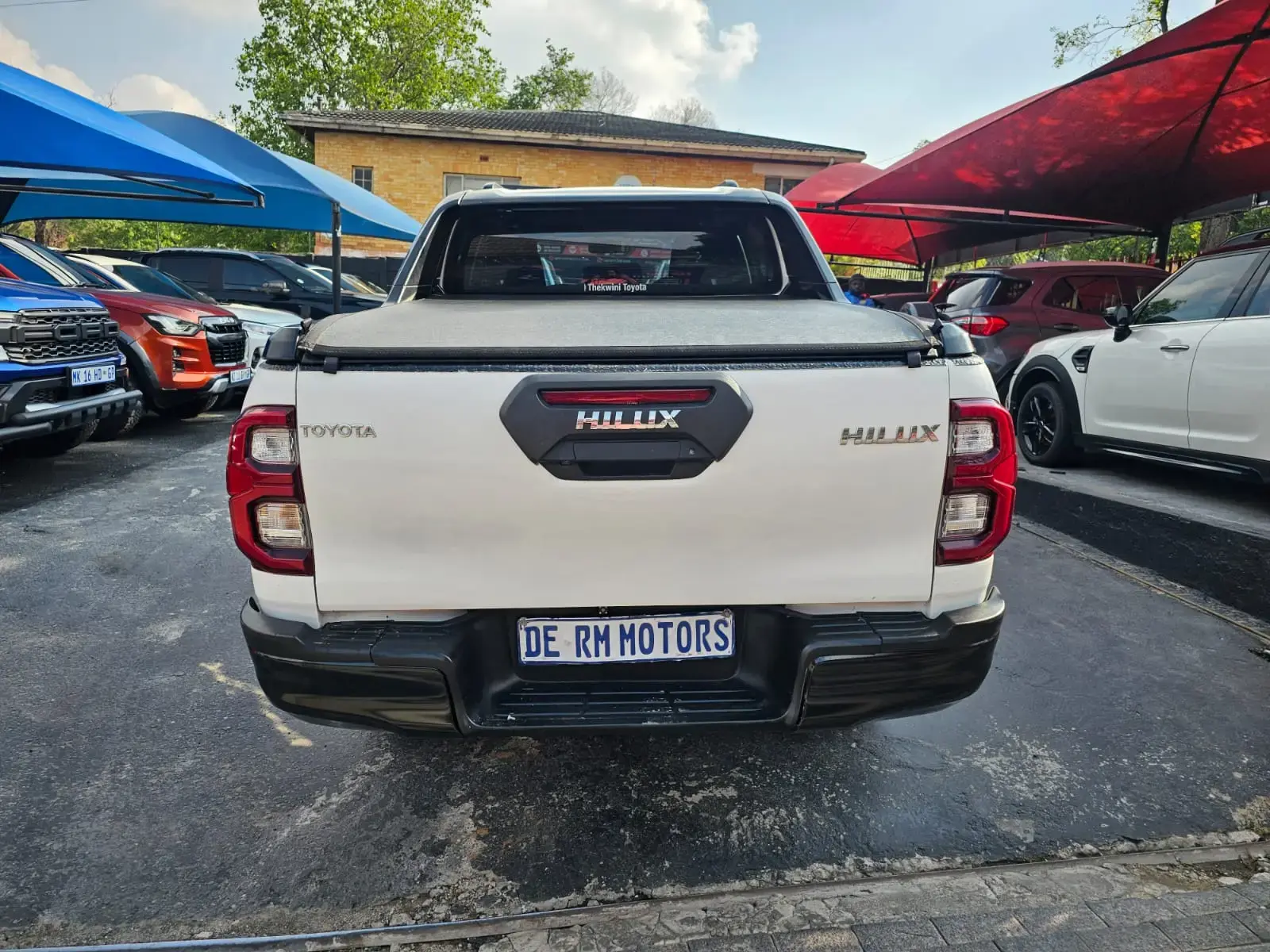2025 Toyota Hilux 2.4GD-6 Double Cab Raider - Image 5