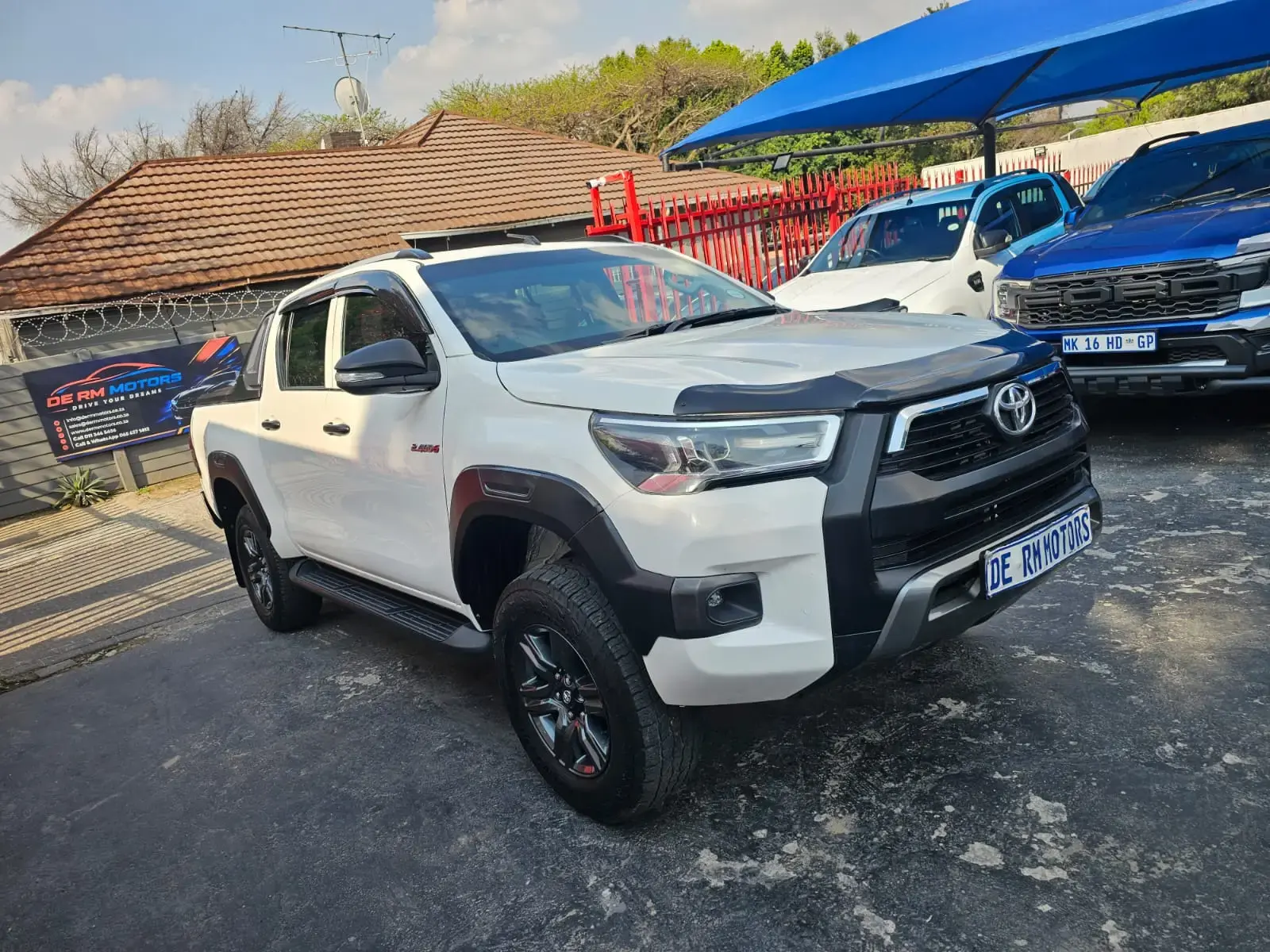 2025 Toyota Hilux 2.4GD-6 Double Cab Raider - Image 1