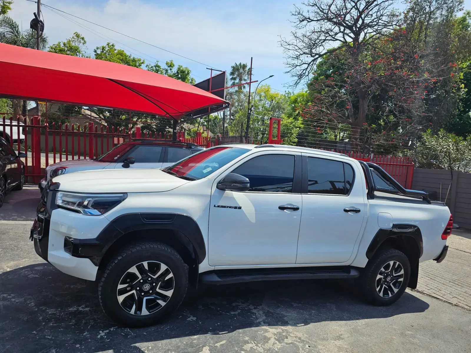 2026 Toyota Hilux 2.8GD-6 Double Cab Legend 55 - Image 7