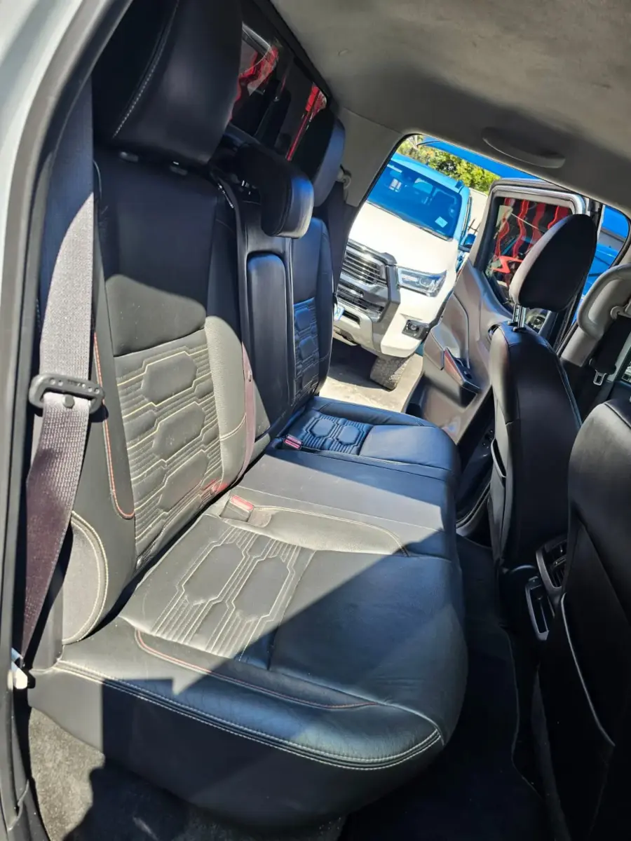 2023 Nissan Navara 2.5DDTi Double Cab PRO-4X 4x4 - Image 12