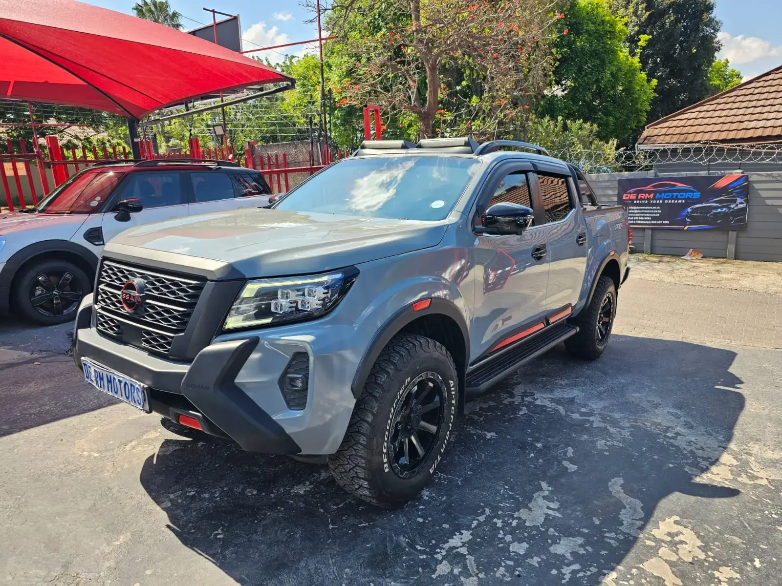 2023 Nissan Navara 2.5DDTi Double Cab PRO-4X 4x4 - Image 1