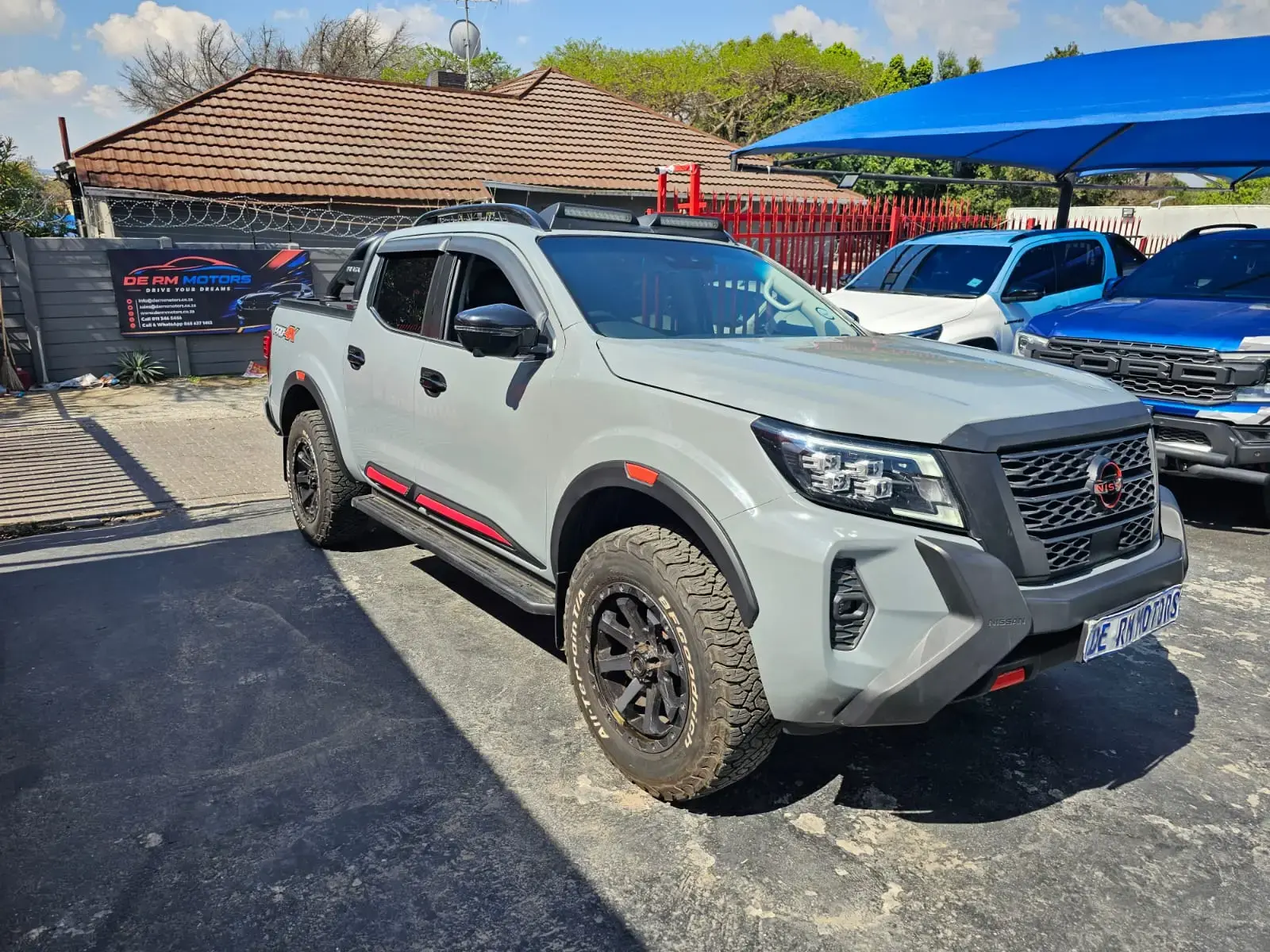 2023 Nissan Navara 2.5DDTi Double Cab PRO-4X 4x4 - Image 1