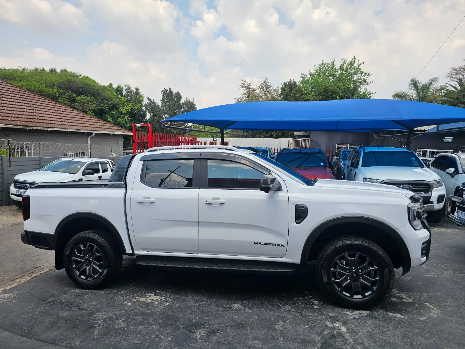 2025 Ford Ranger 2.0 Biturbo Double Cab Wildtrak 4x4 - Image 5