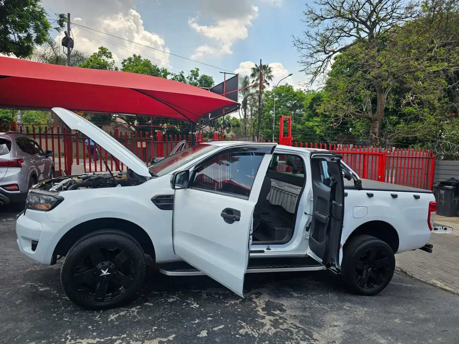 2018 Ford Ranger 2.2TDCi SuperCab Hi-Rider XL - Image 20