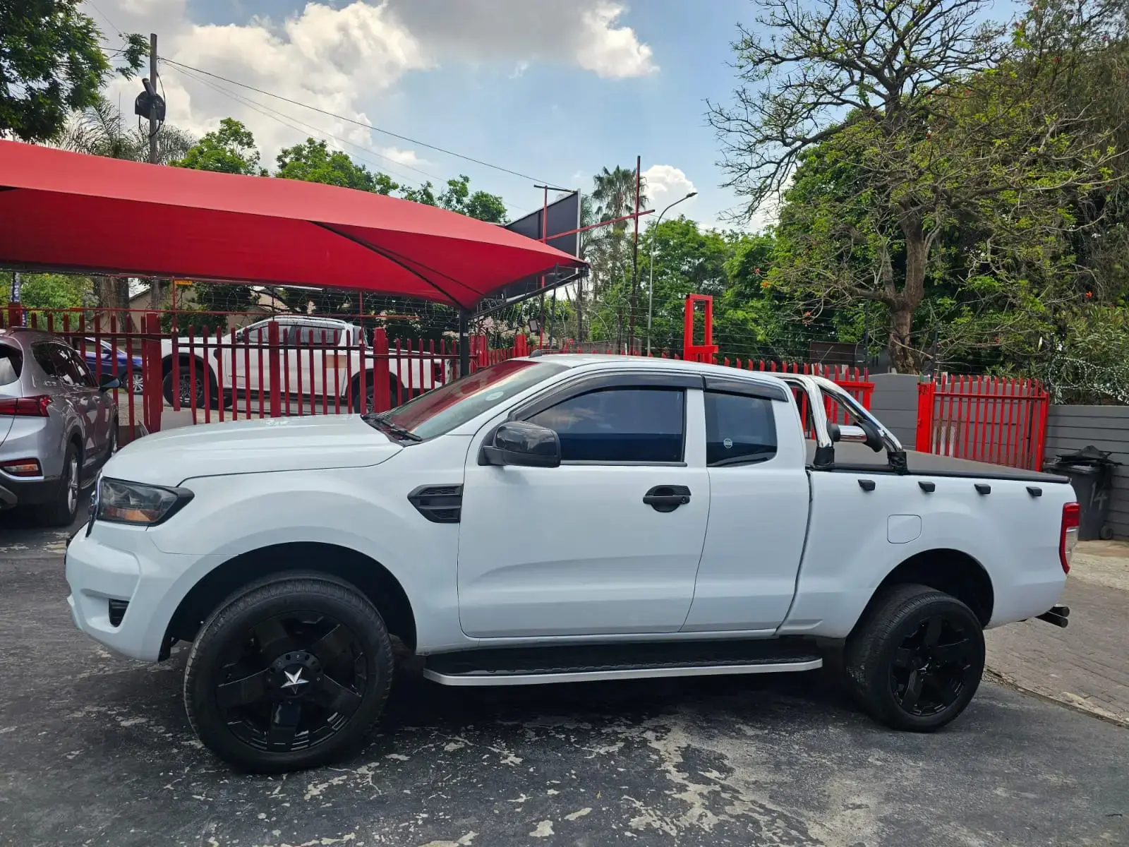 2018 Ford Ranger 2.2TDCi SuperCab Hi-Rider XL - Image 5