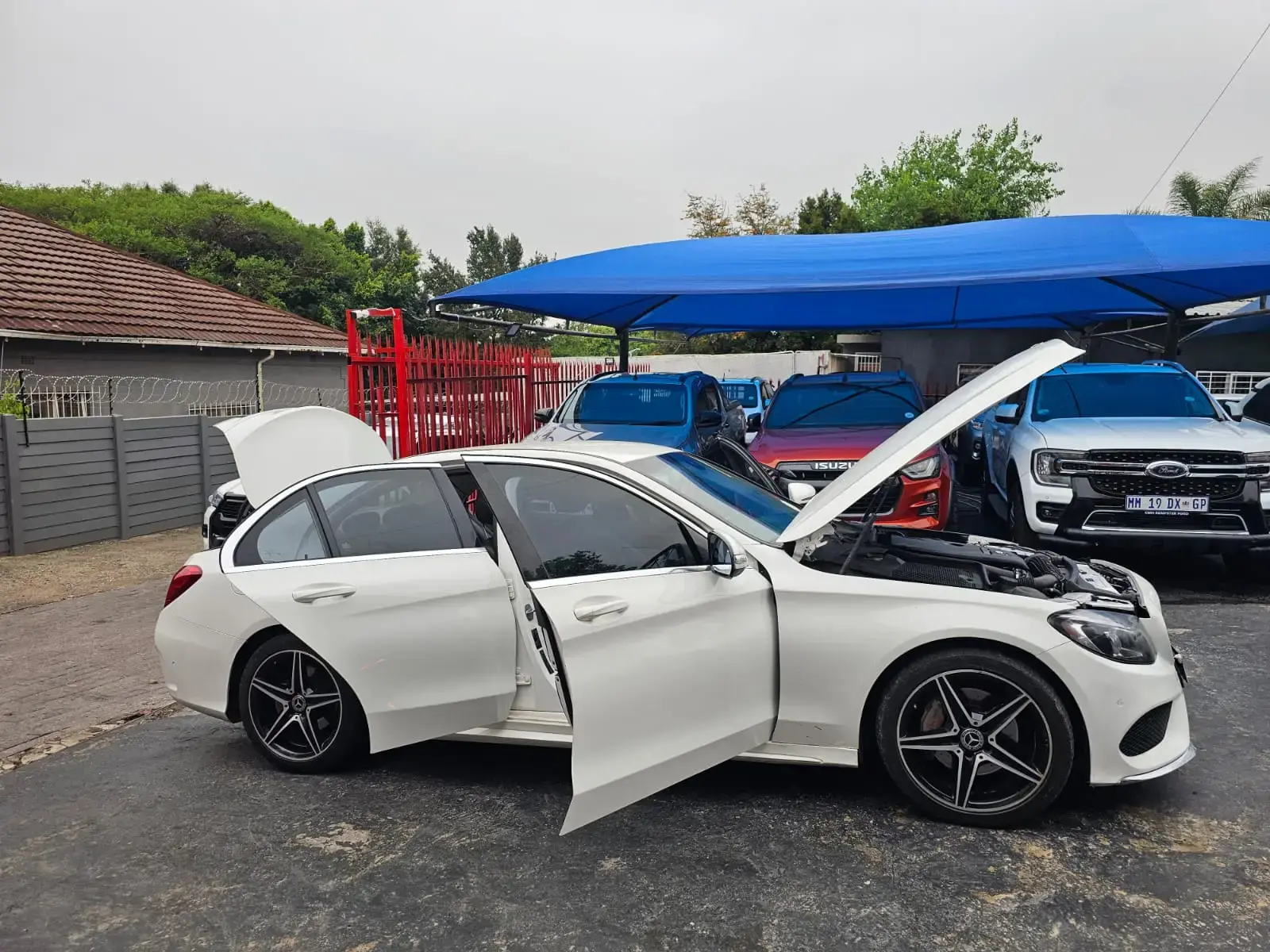 2019 Mercedes-Benz C-Class C200 - Image 20