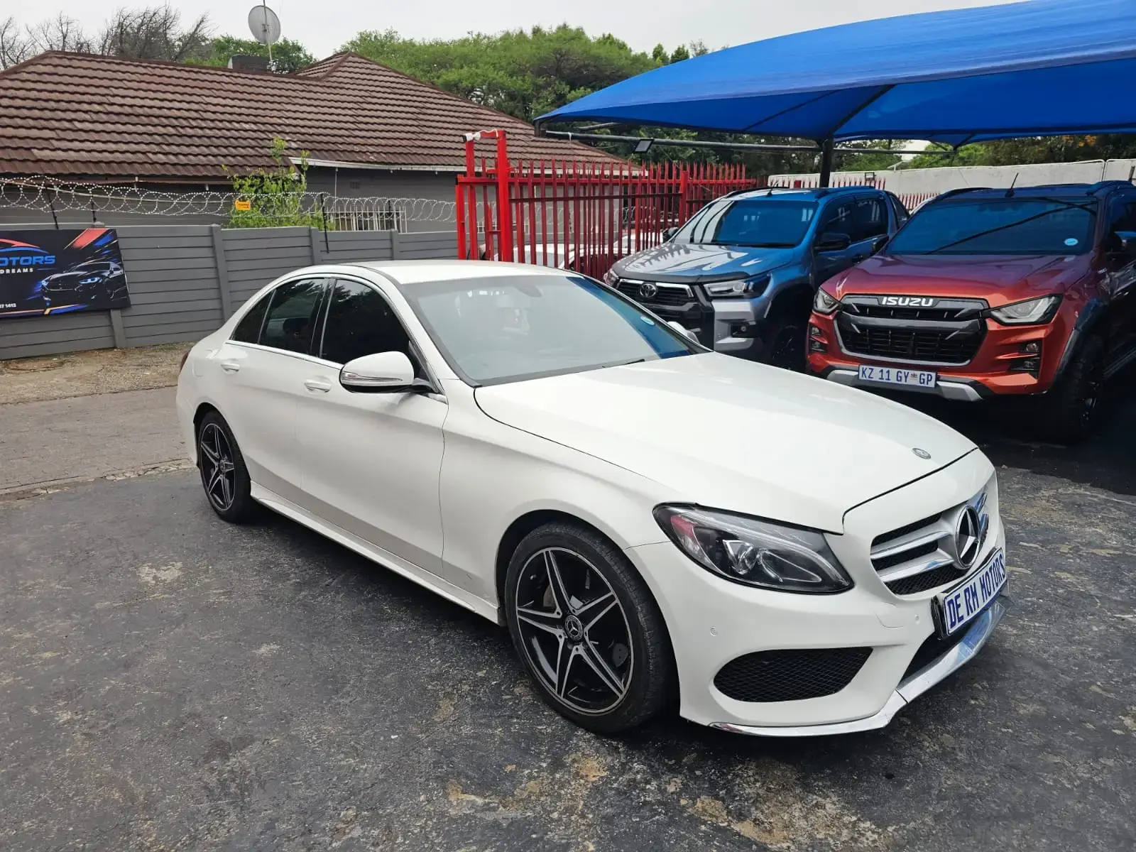 2019 Mercedes-Benz C-Class C200 - Image 1