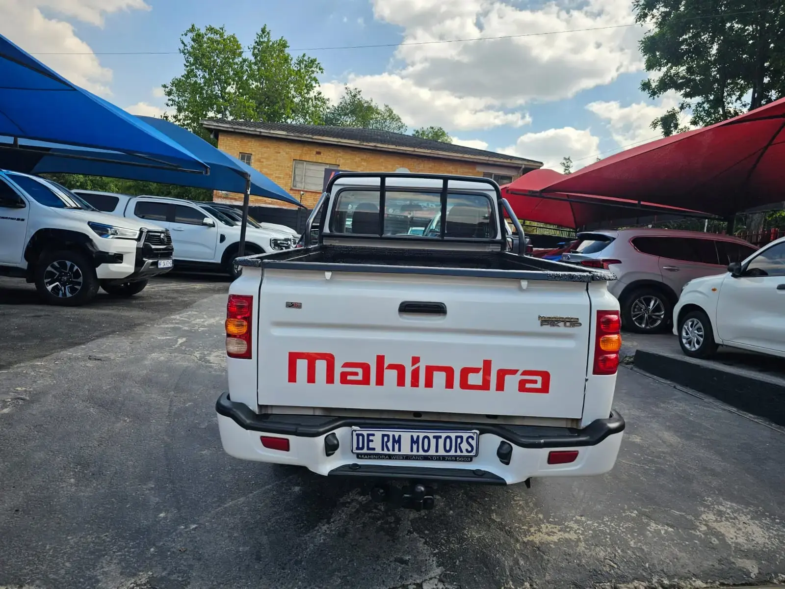 2023 Mahindra PICK UP 2.2 mHAWK S6 REFRESH P/U S/C - Image 9