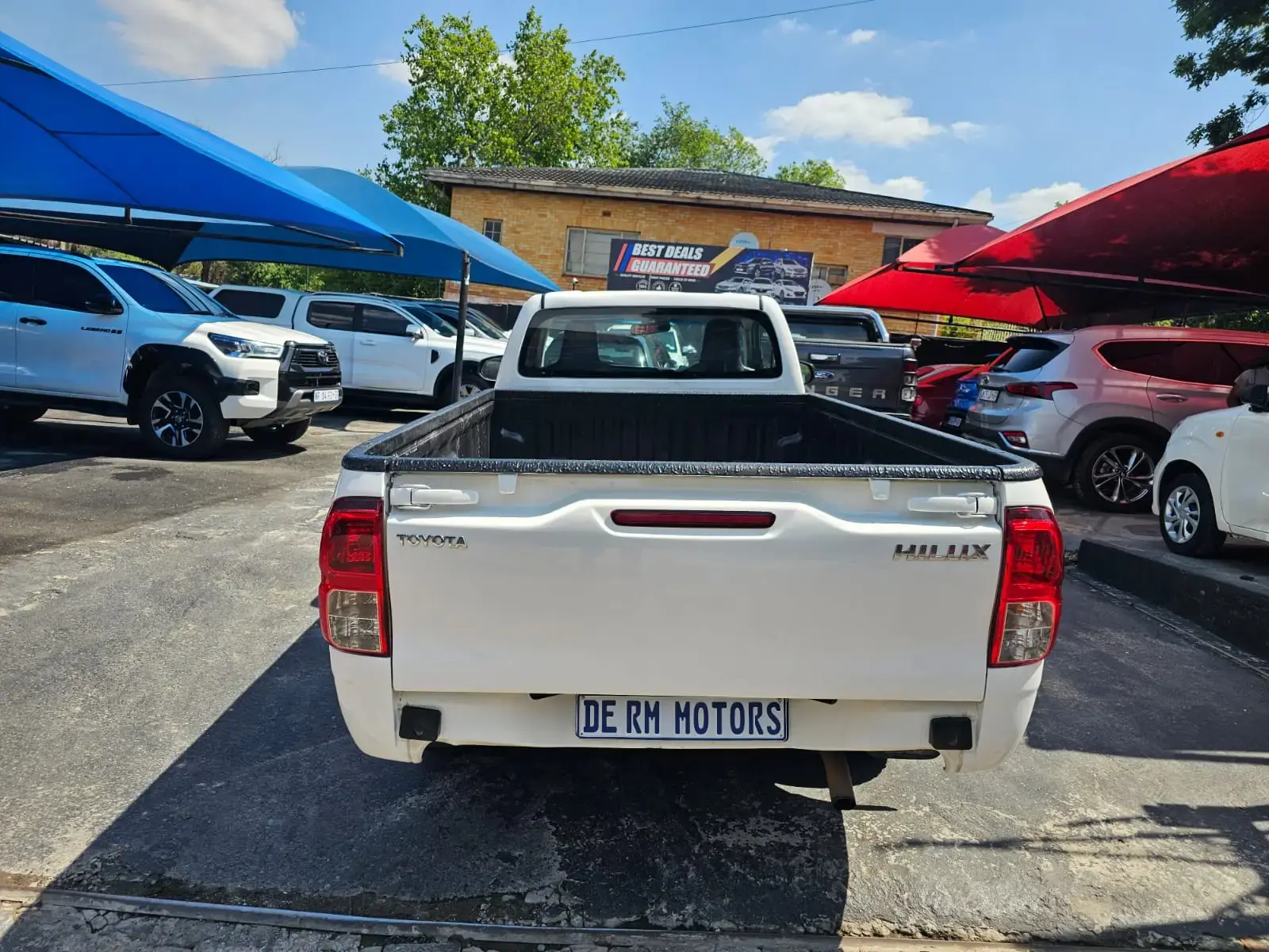 2023 Toyota Hilux 2.4GD S (Aircon) - Image 7