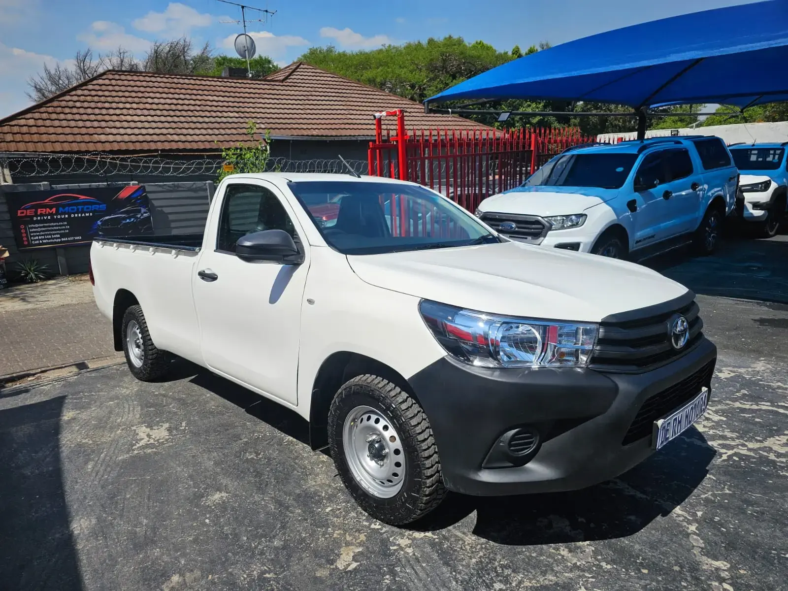 2023 Toyota Hilux 2.4GD S (Aircon) - Image 2