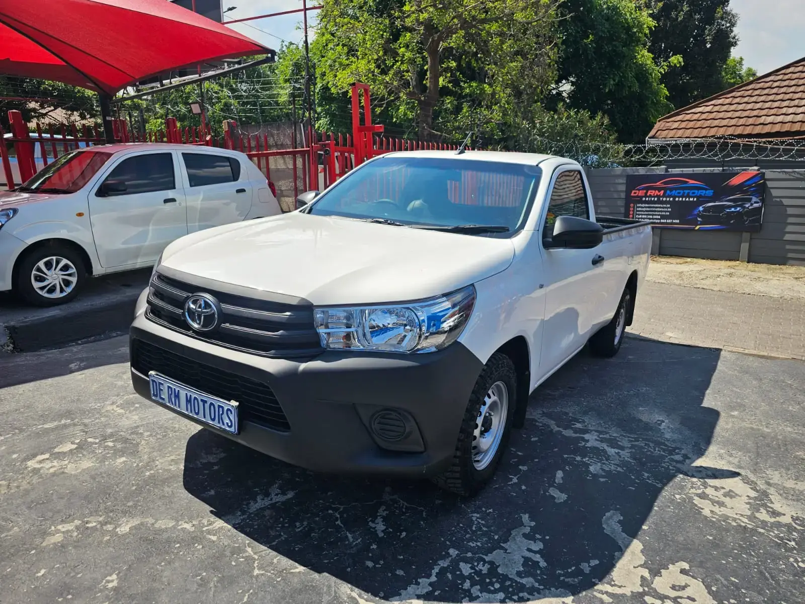 2023 Toyota Hilux 2.4GD S (Aircon) - Image 4