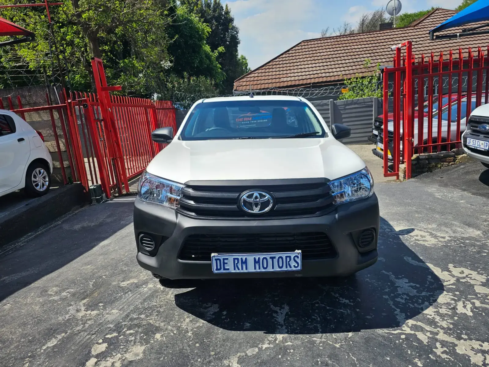 2023 Toyota Hilux 2.4GD S (Aircon) - Image 2