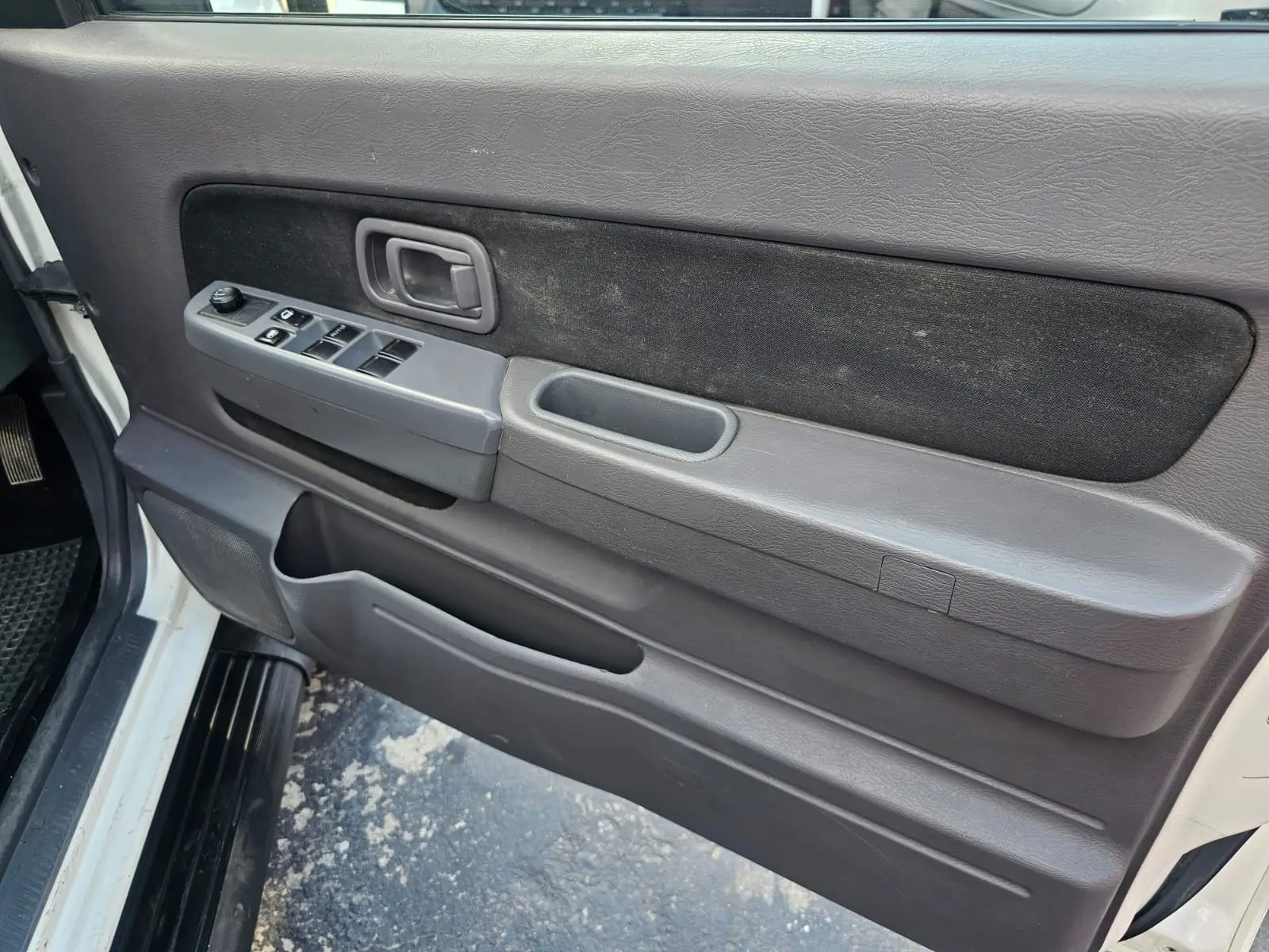 2018 Nissan NP300 Hardbody 2.5TDi Double Cab Hi-Rider - Image 18