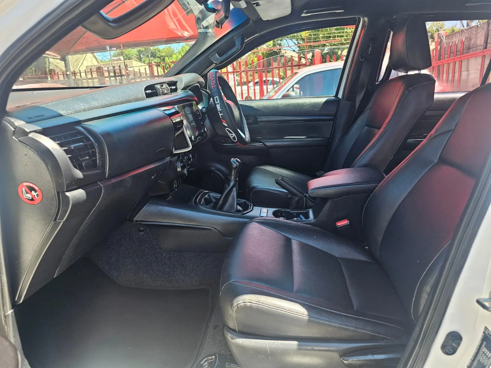 2023 Toyota Hilux 2.4GD-6 Double Cab Raider - Image 12