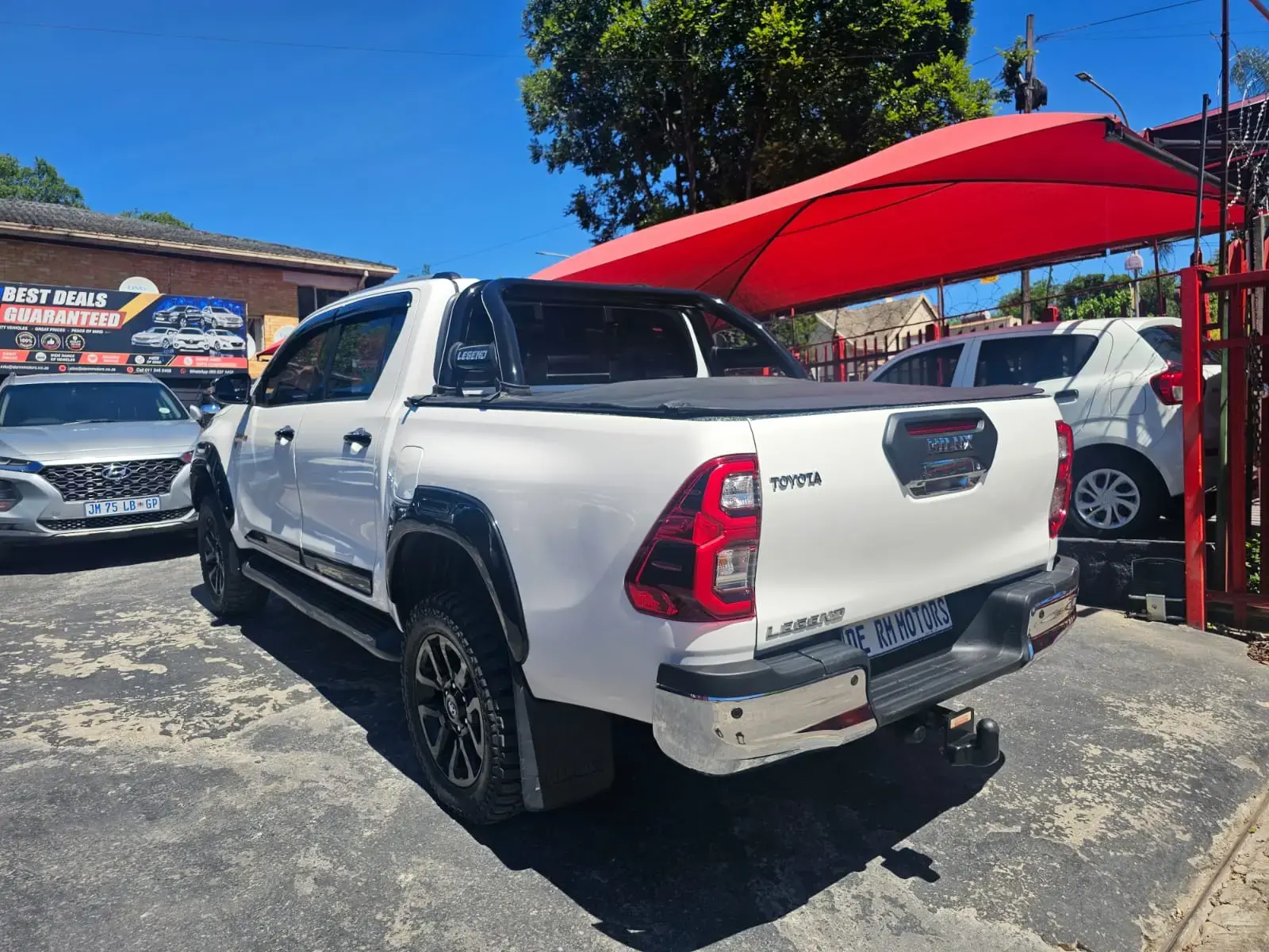 2023 Toyota Hilux 2.4GD-6 Double Cab Raider - Image 8