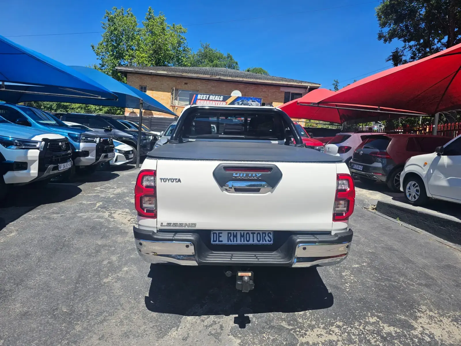 2023 Toyota Hilux 2.4GD-6 Double Cab Raider - Image 7