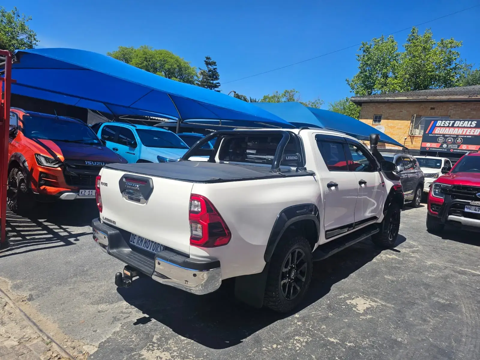 2023 Toyota Hilux 2.4GD-6 Double Cab Raider - Image 7