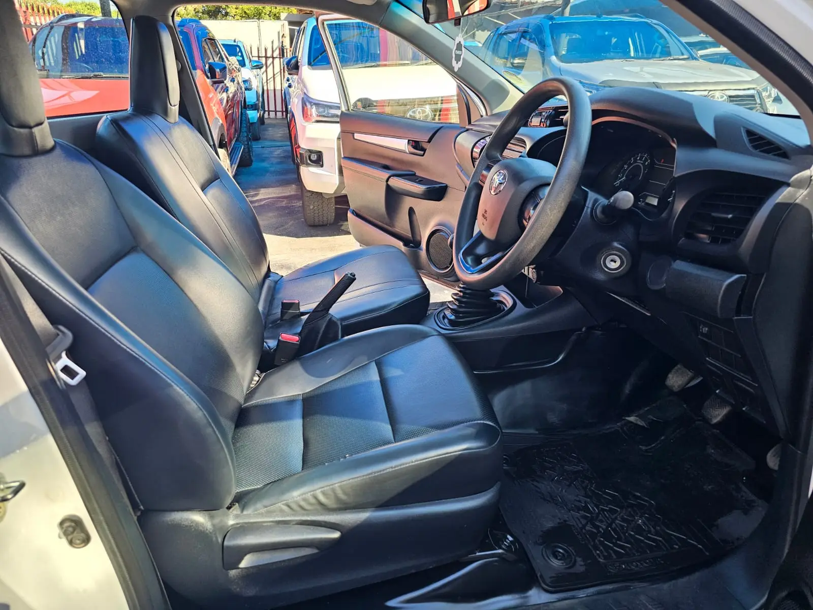2024 Toyota Hilux 2.0 Single Cab S (Aircon) - Image 10