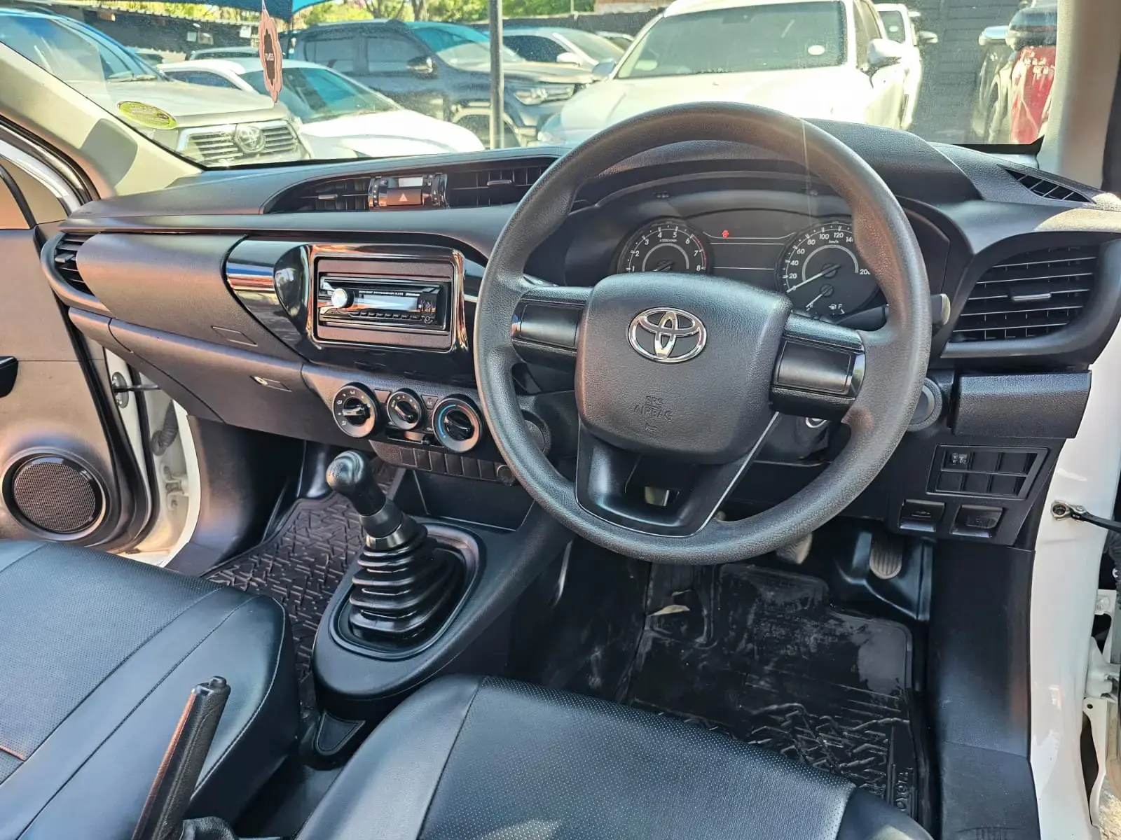 2024 Toyota Hilux 2.0 Single Cab S (Aircon) - Image 13