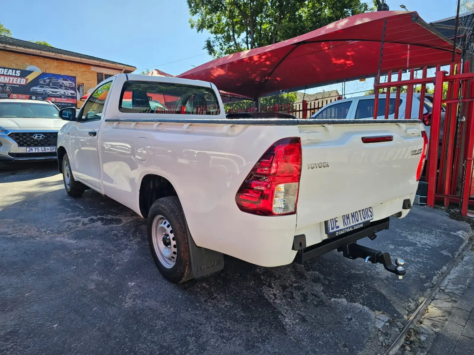 2024 Toyota Hilux 2.0 Single Cab S (Aircon) - Image 8