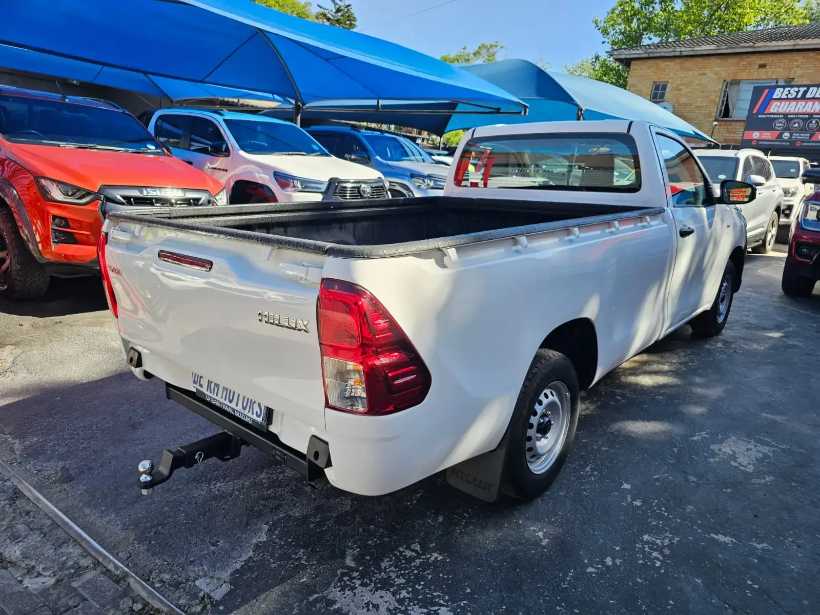 2024 Toyota Hilux 2.0 Single Cab S (Aircon) - Image 8