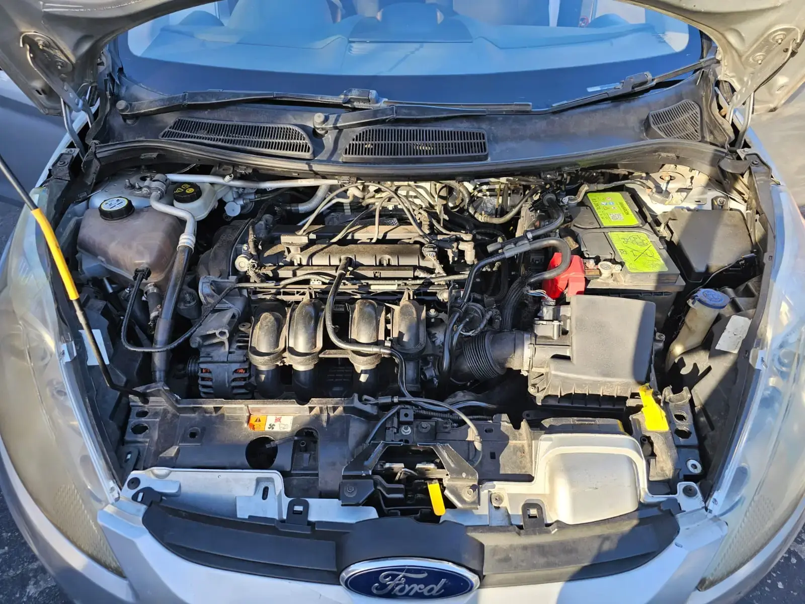 2011 Ford Fiesta 5-Door 1.6 Ambiente Auto - Image 14